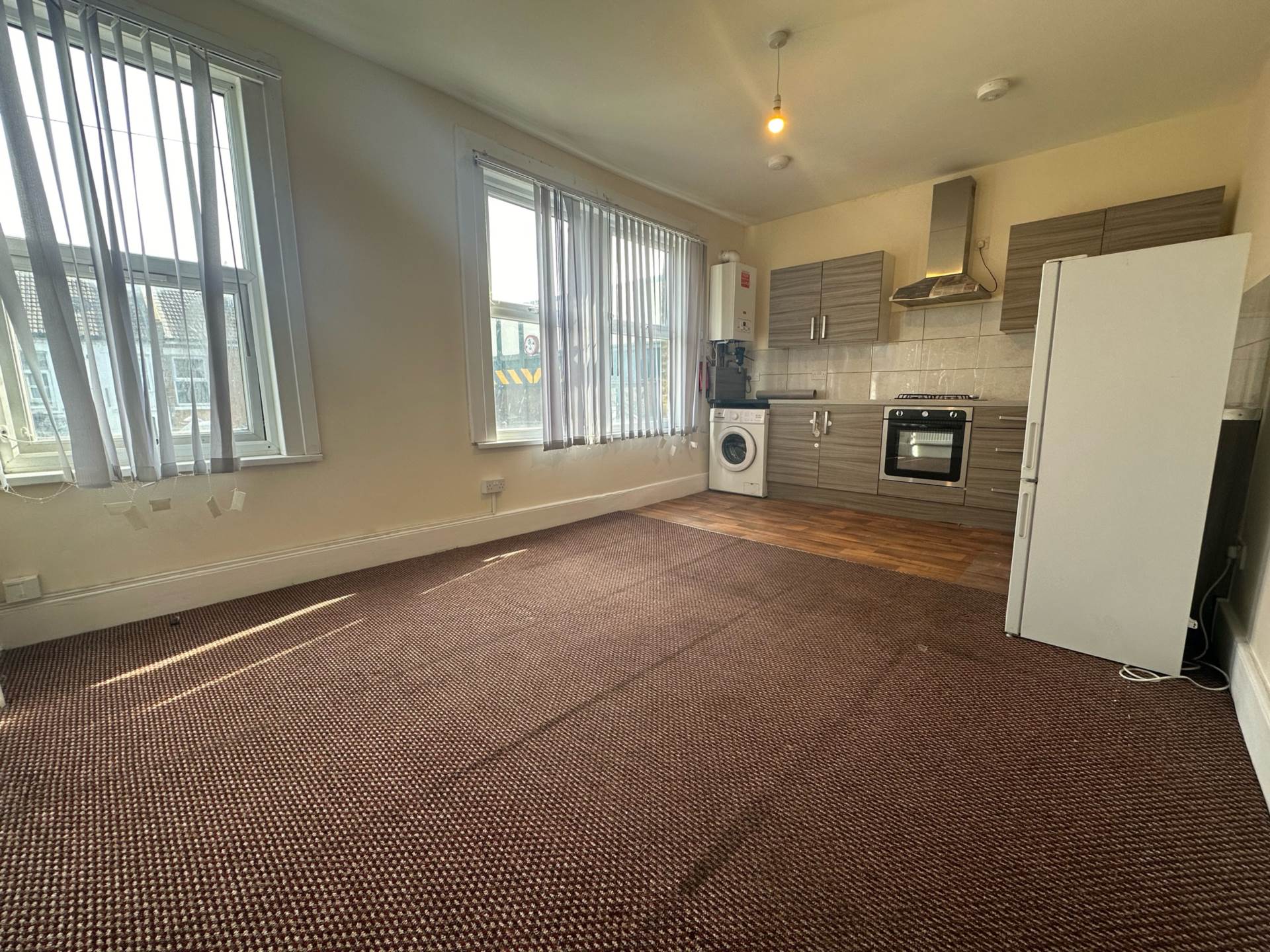 Additional Property Image 2 bedroom Flat to rent in London 17