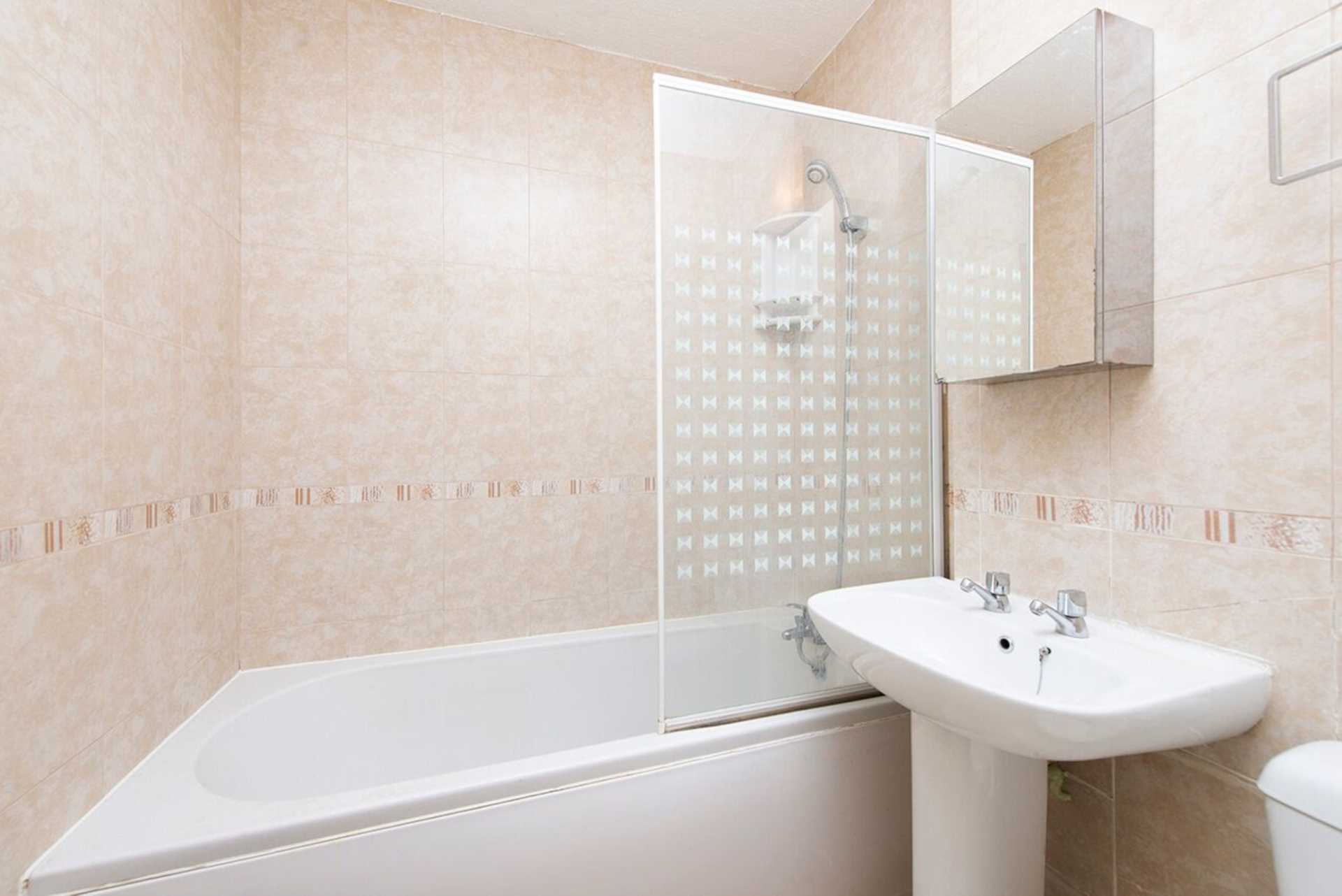 Additional Property Image 0 bedroom Studio to rent in London 8