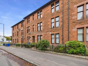 2 bedroom Flat to rent in Johnstone