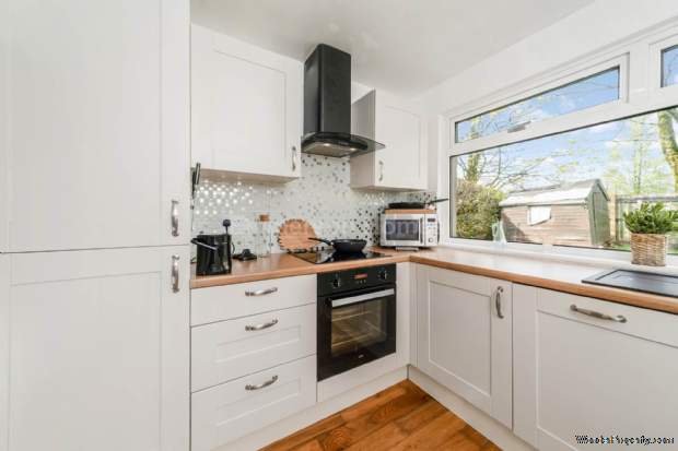 Additional Property Image 3 bedroom Semi Detached for sale in Johnstone 3