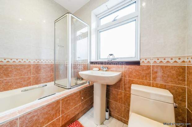 Additional Property Image 3 bedroom Semi Detached for sale in Johnstone 11