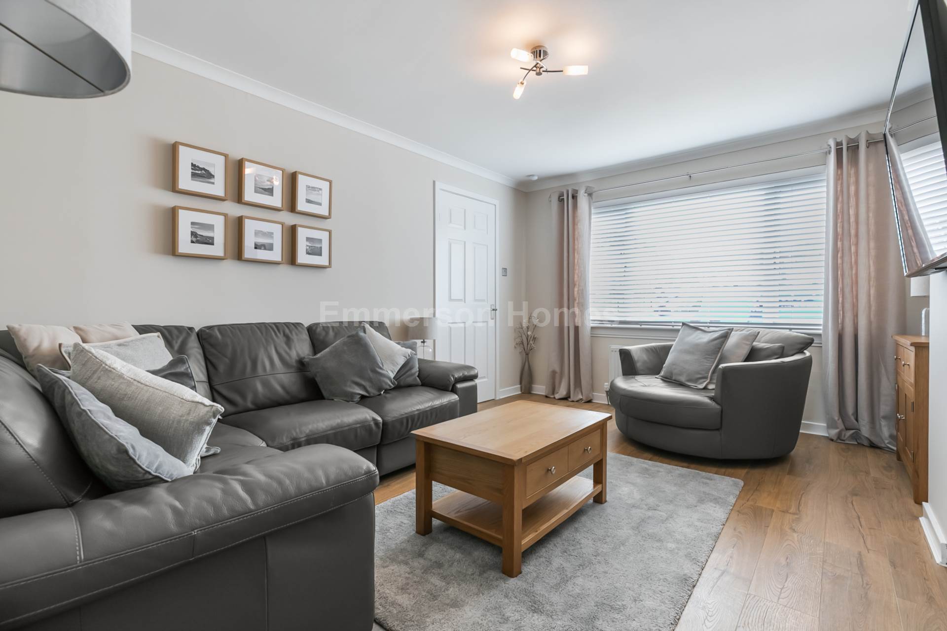 Additional Property Image 3 bedroom Semi Detached for sale in Johnstone 2