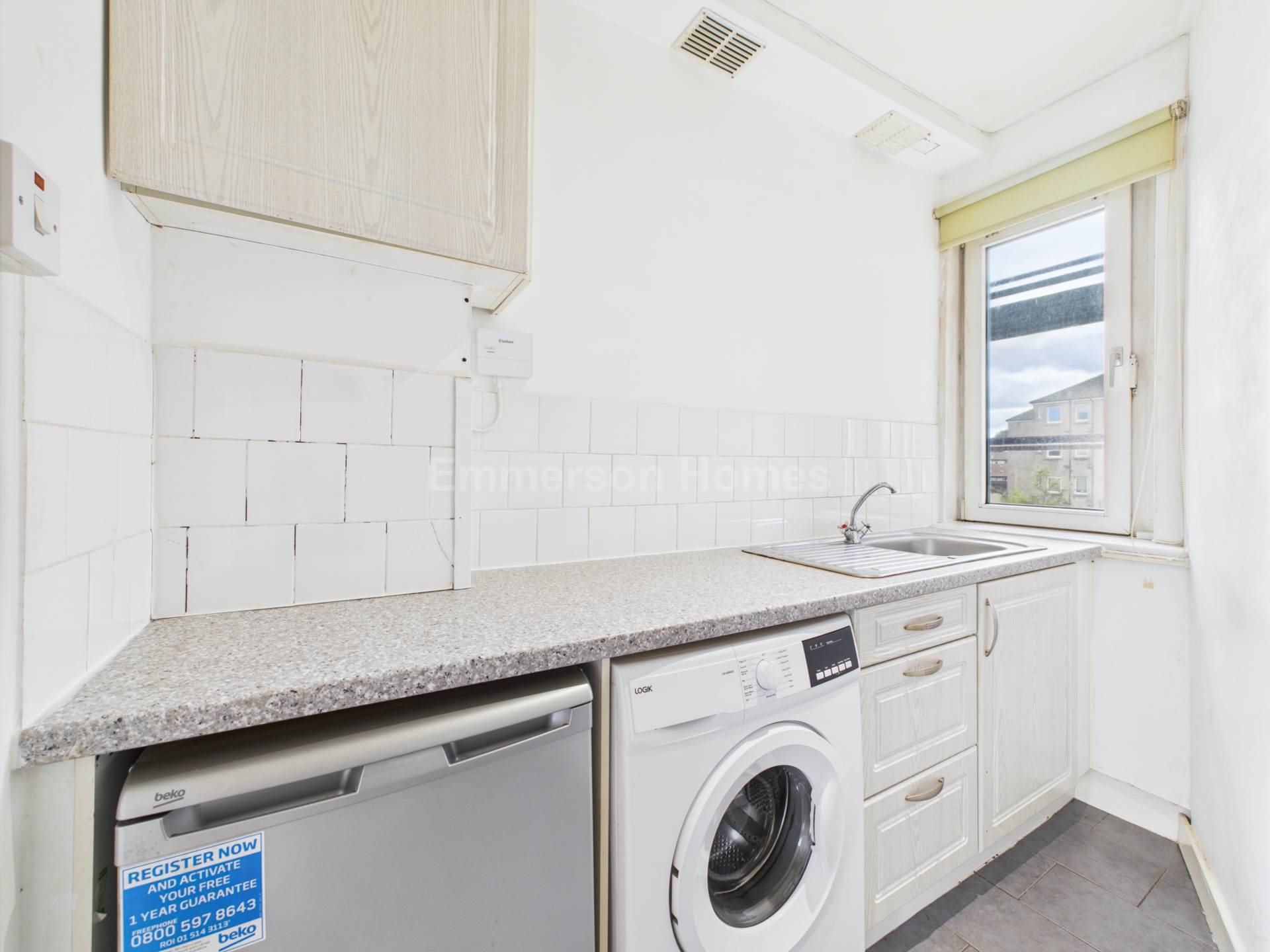 Additional Property Image 3 bedroom Flat for sale in Johnstone 3