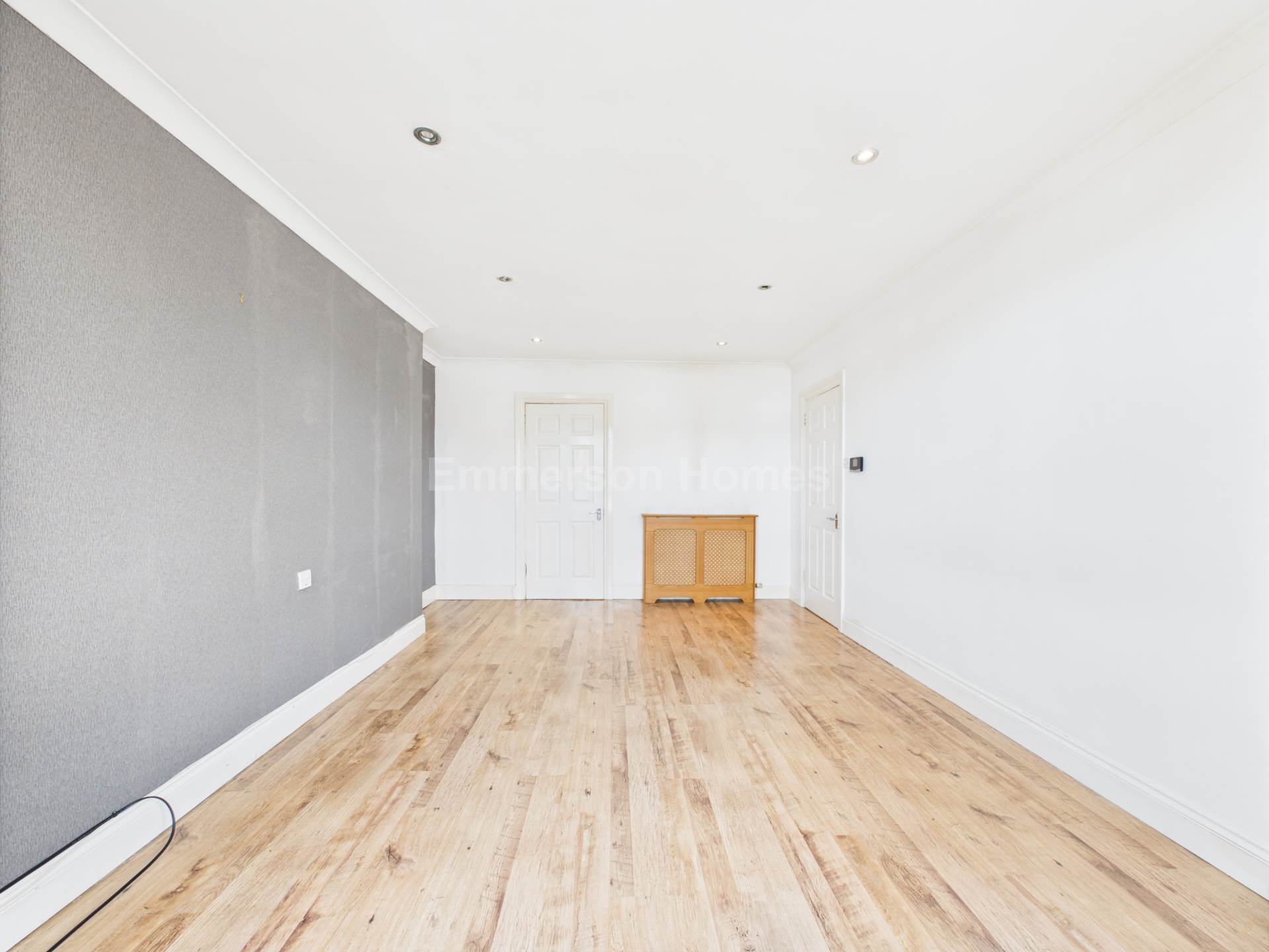 Additional Property Image 3 bedroom Flat for sale in Johnstone 6