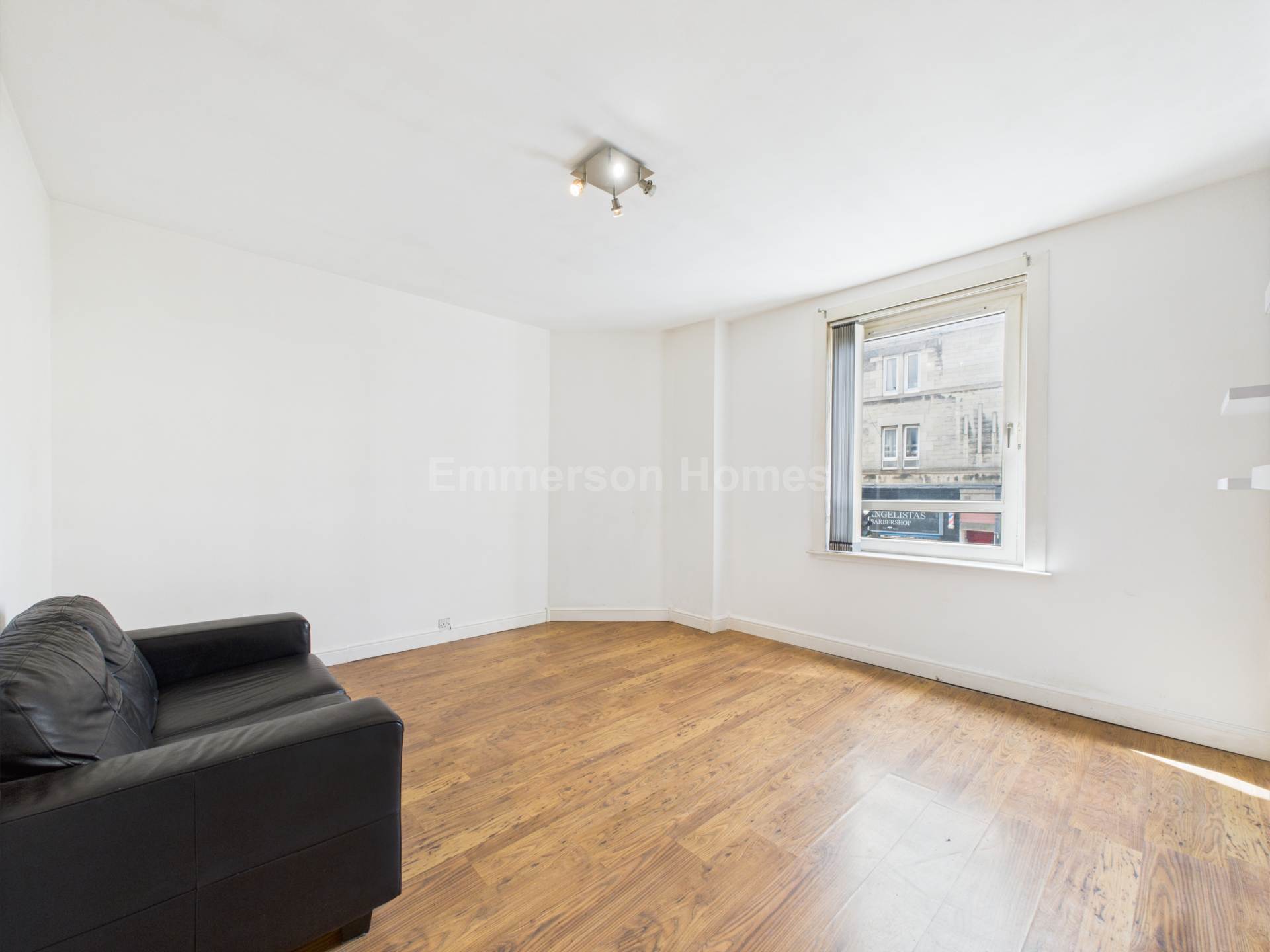 Additional Property Image 3 bedroom Flat for sale in Johnstone 10