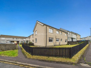2 bedroom Flat for sale in Johnstone