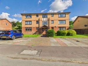 2 bedroom Flat to rent in Paisley