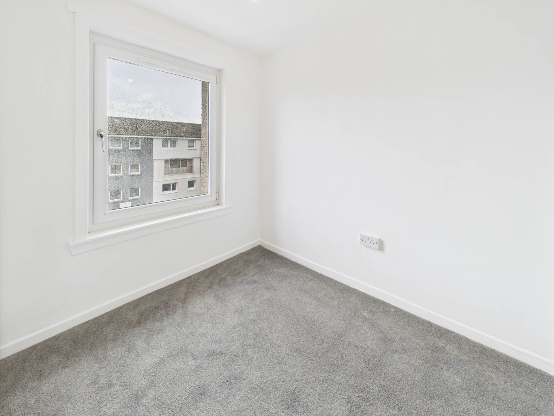 Additional Property Image 3 bedroom Flat to rent in Johnstone 9