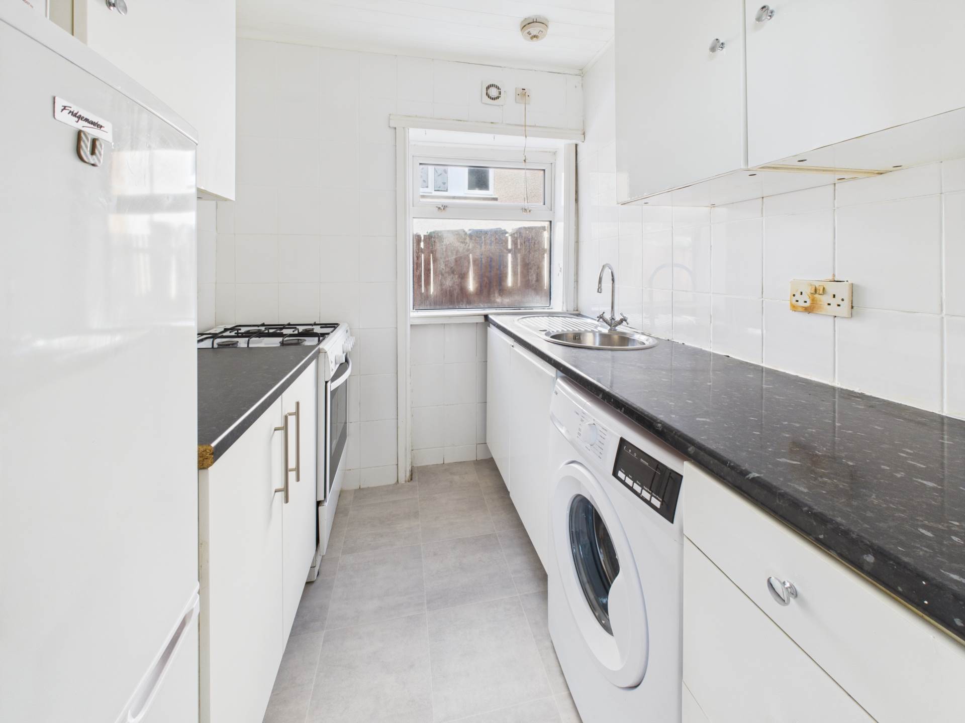 Additional Property Image 3 bedroom Flat to rent in Glasgow 4