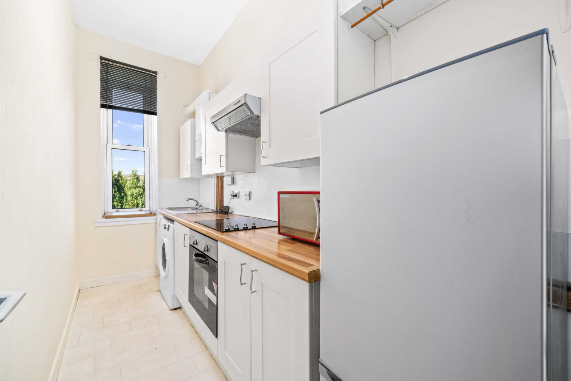 Additional Property Image 2 bedroom Flat to rent in Glasgow 11