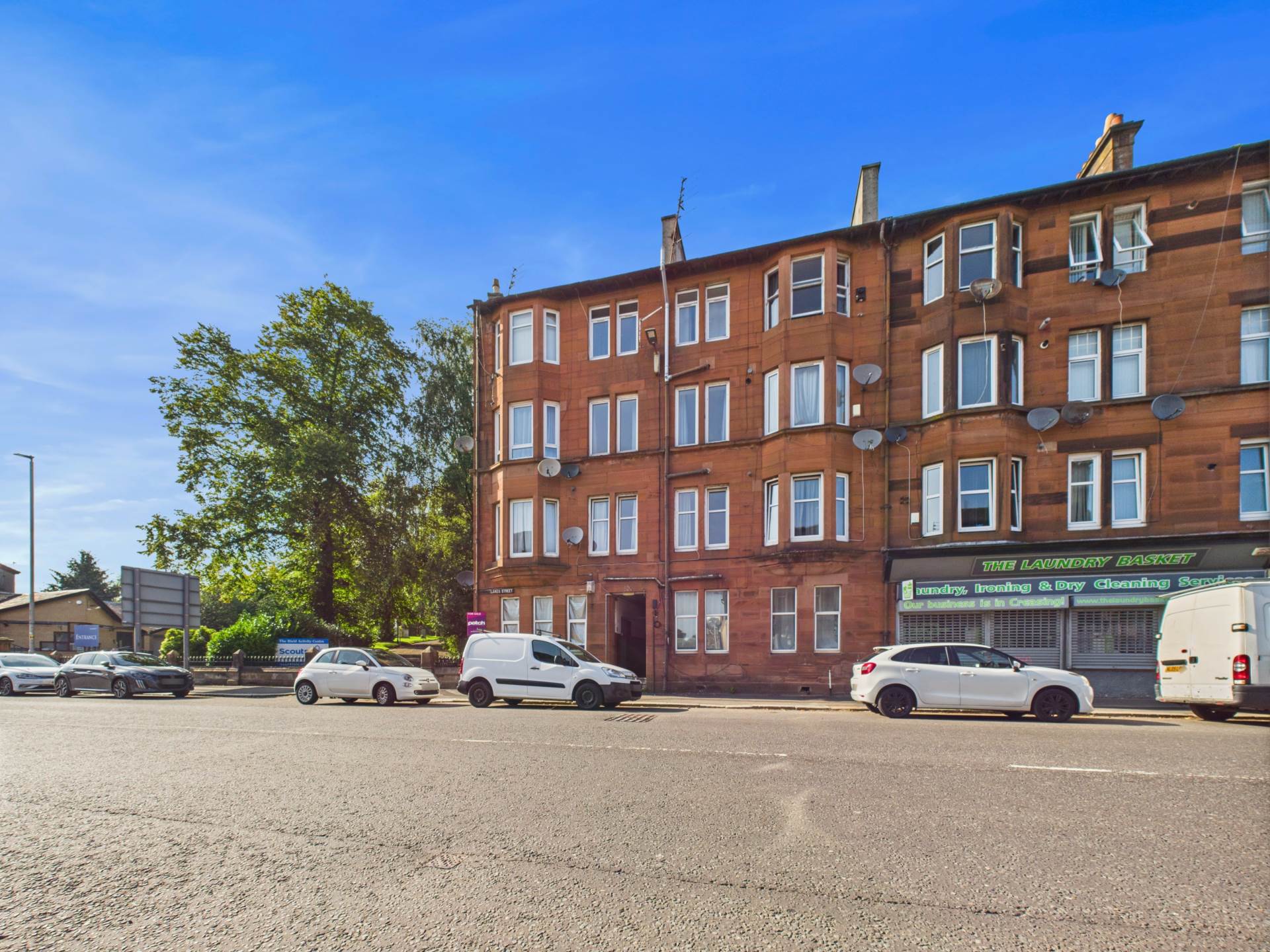 1 bedroom Flat to rent in Paisley