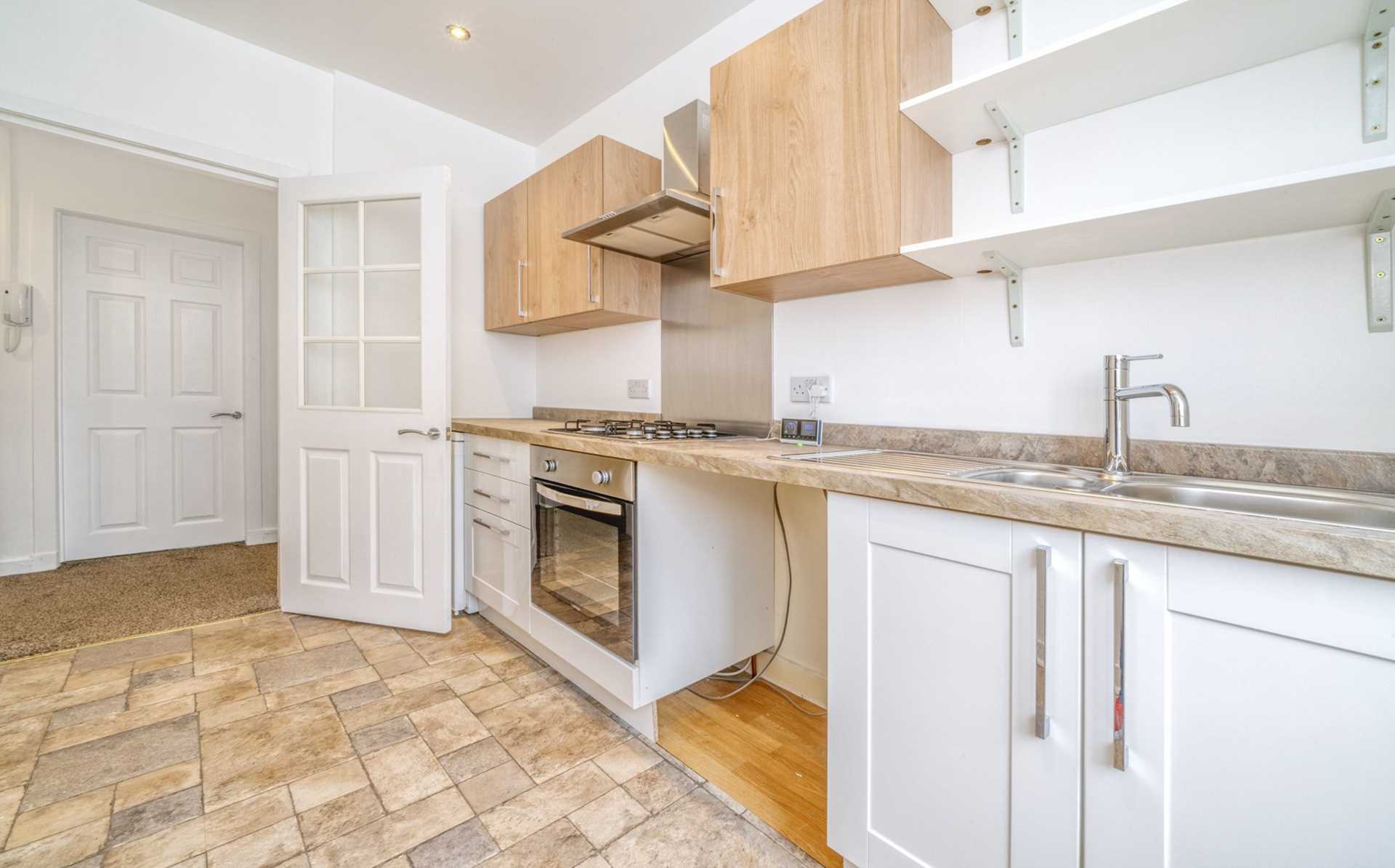 Additional Property Image 2 bedroom Flat to rent in Glasgow 6