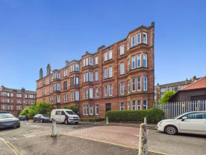 2 bedroom Flat to rent in Glasgow
