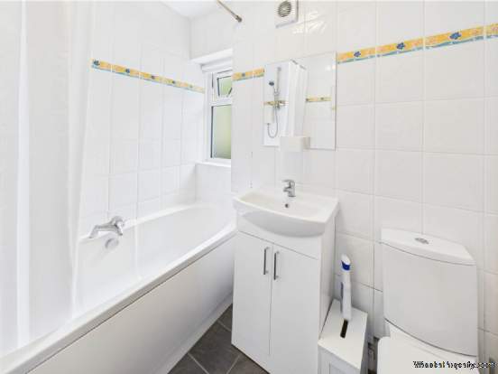 Additional Property Image 3 bedroom Flat to rent in Glasgow 17