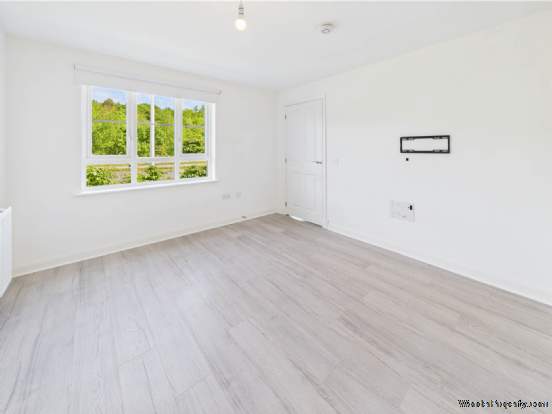 Additional Property Image 3 bedroom Semi Detached for sale in Motherwell 4