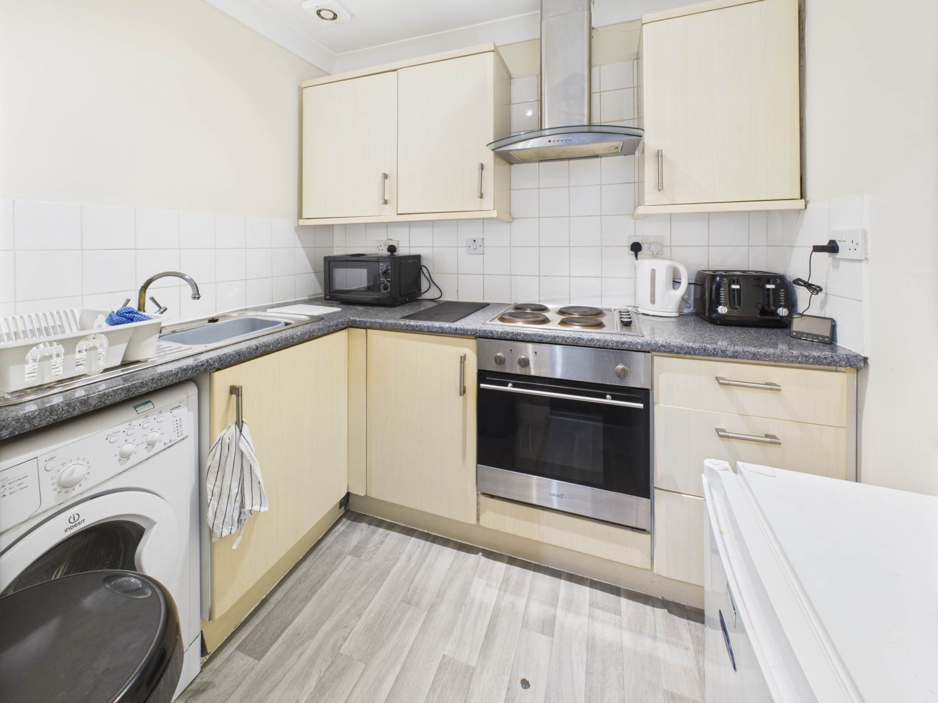 Additional Property Image 2 bedroom Flat to rent in Glasgow 6