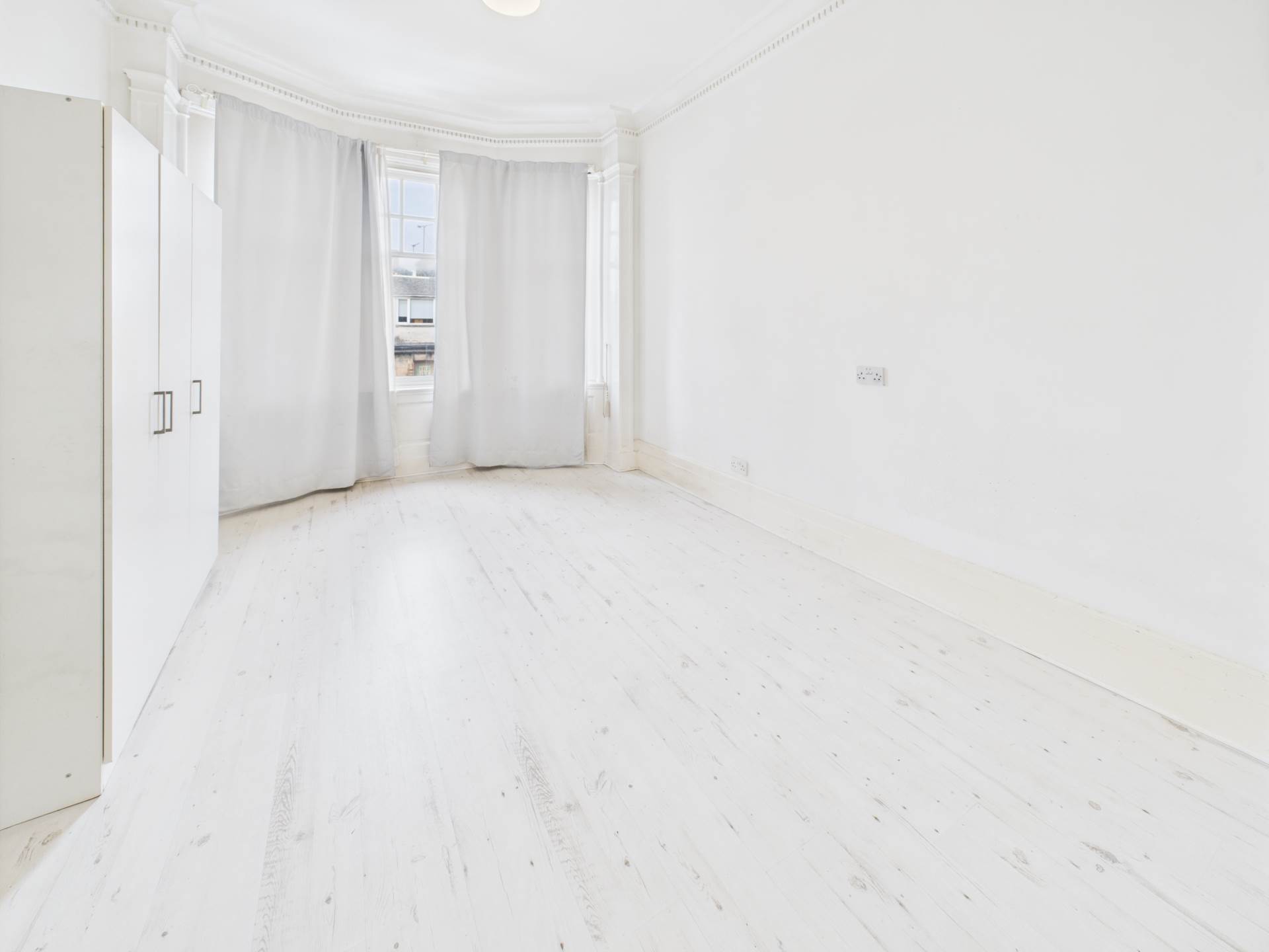 Additional Property Image 4 bedroom Flat to rent in Paisley 7
