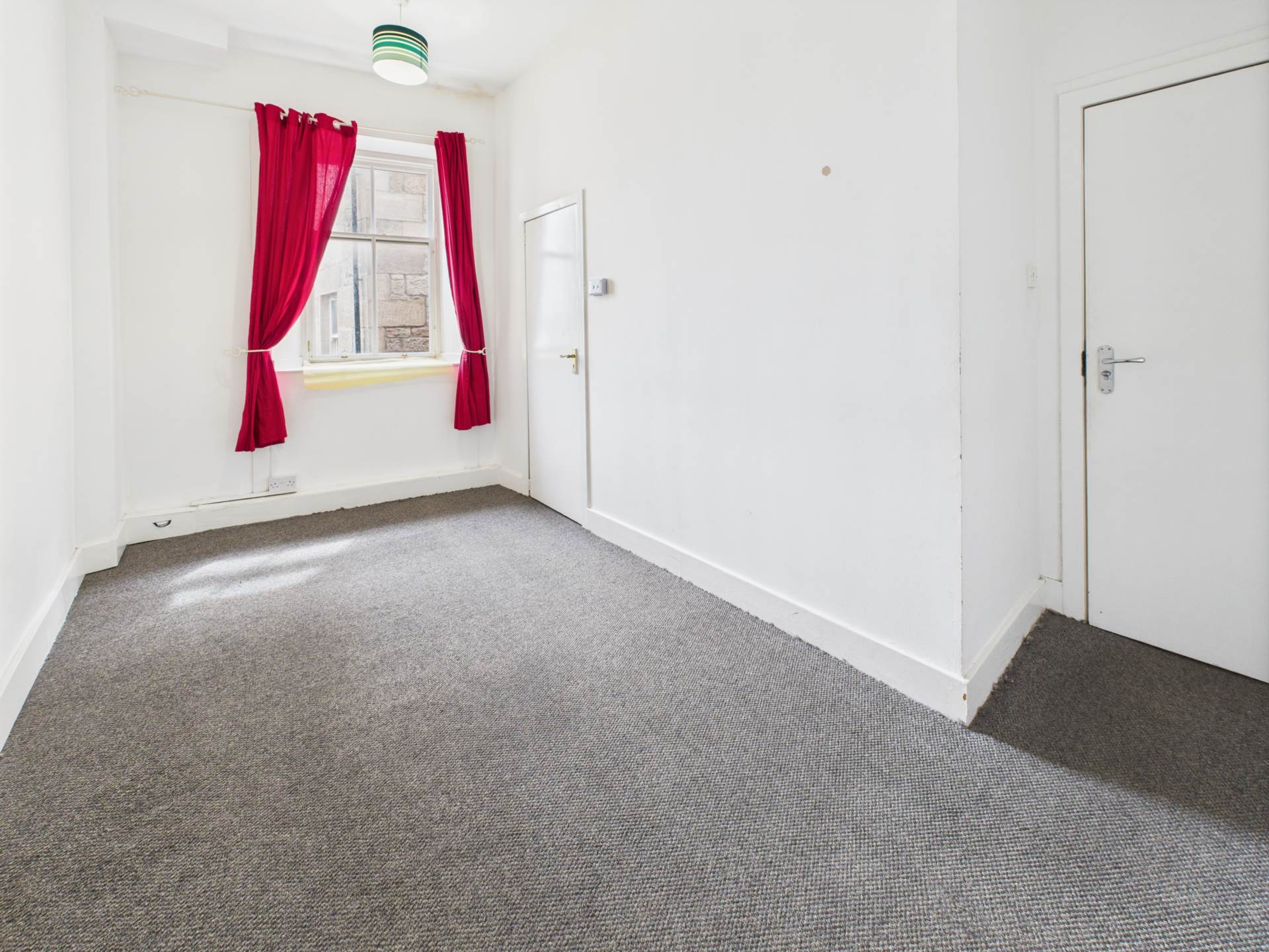 Additional Property Image 4 bedroom Flat to rent in Paisley 11