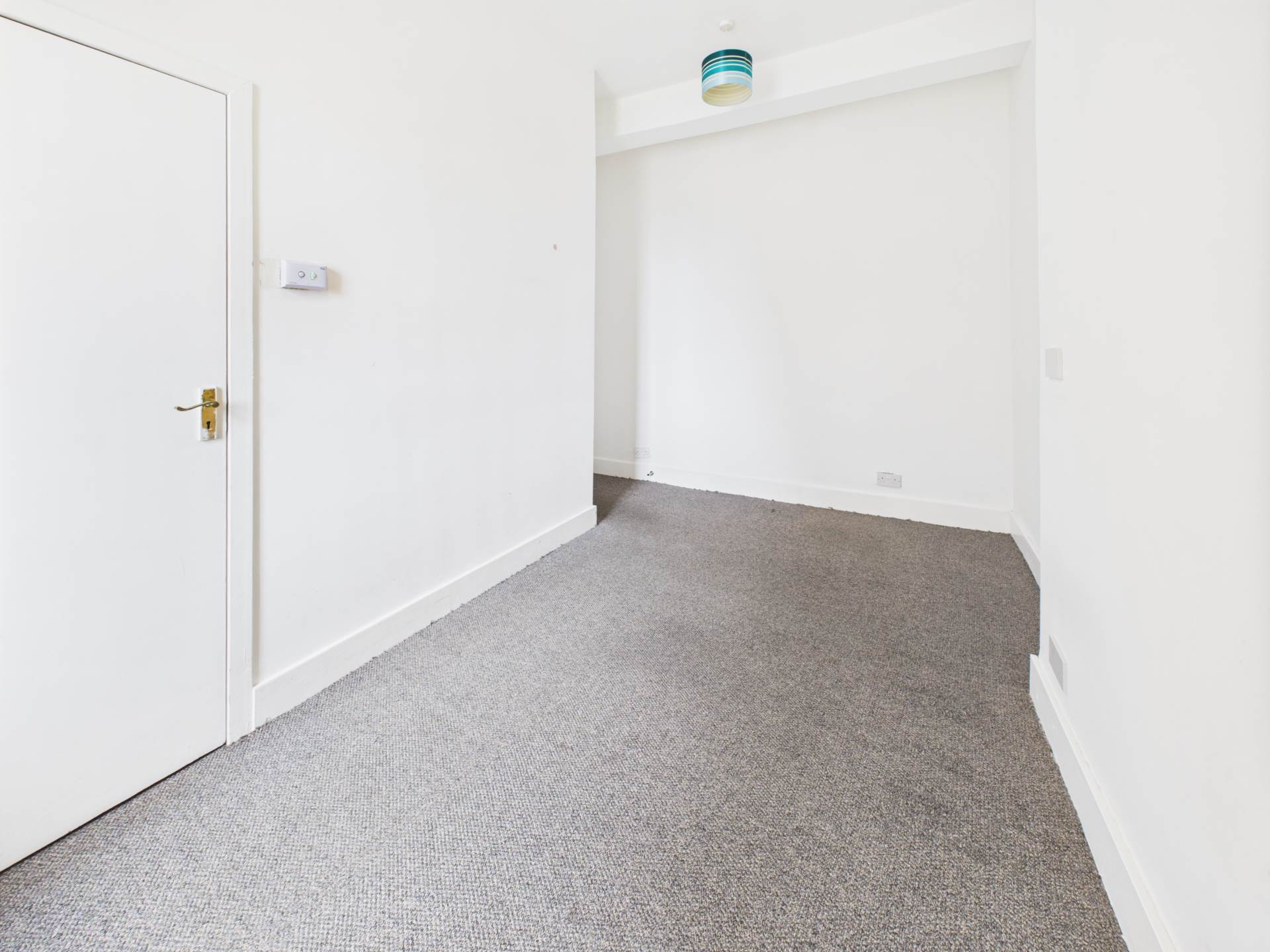 Additional Property Image 4 bedroom Flat to rent in Paisley 13