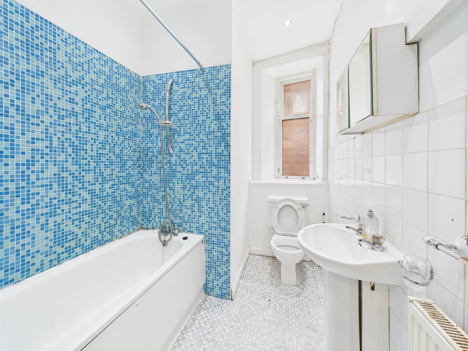 Additional Property Image 4 bedroom Flat to rent in Paisley 14