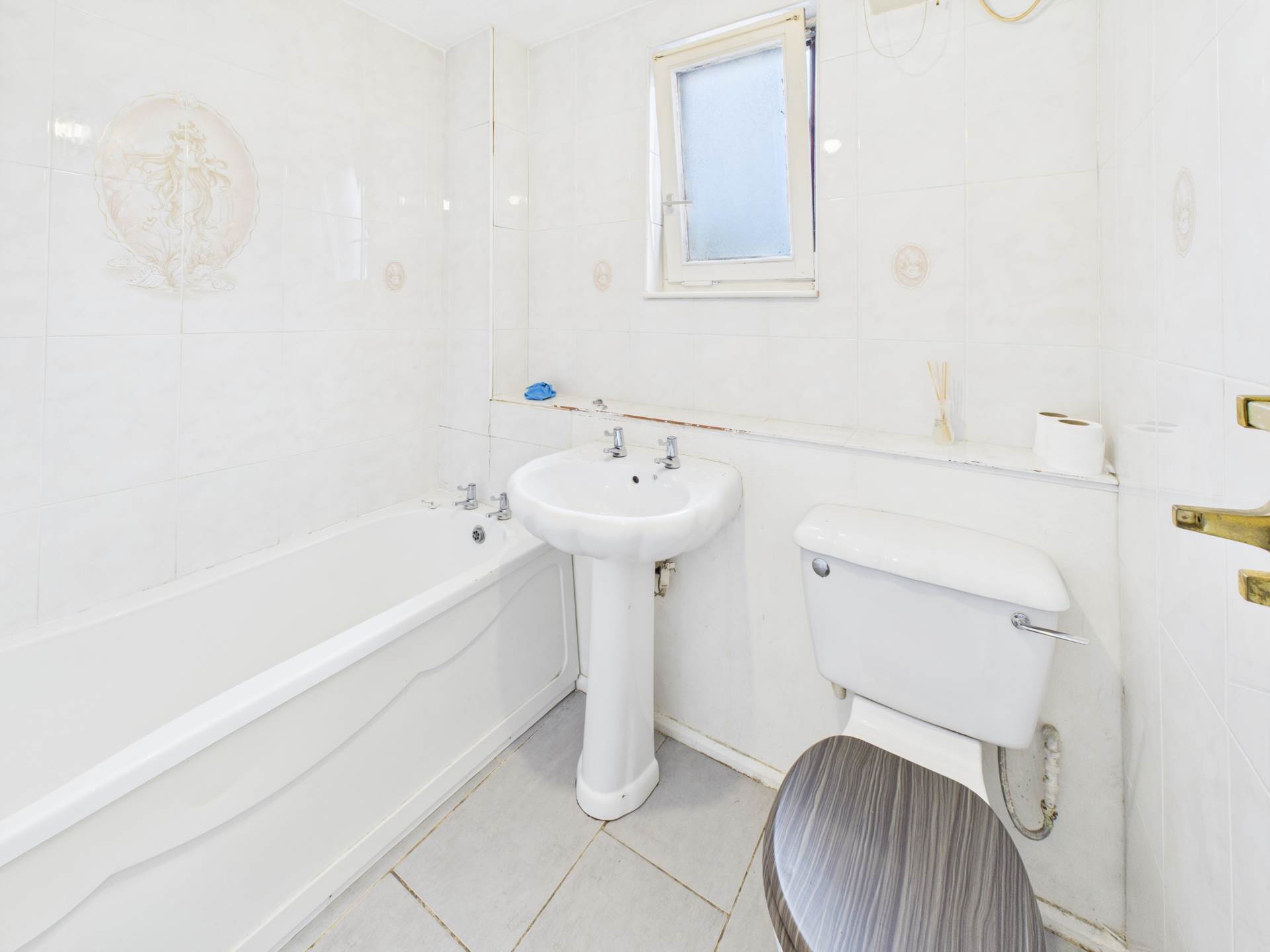 Additional Property Image 4 bedroom Terraced for sale in Glasgow 14