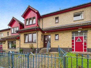4 bedroom Terraced for sale in Glasgow