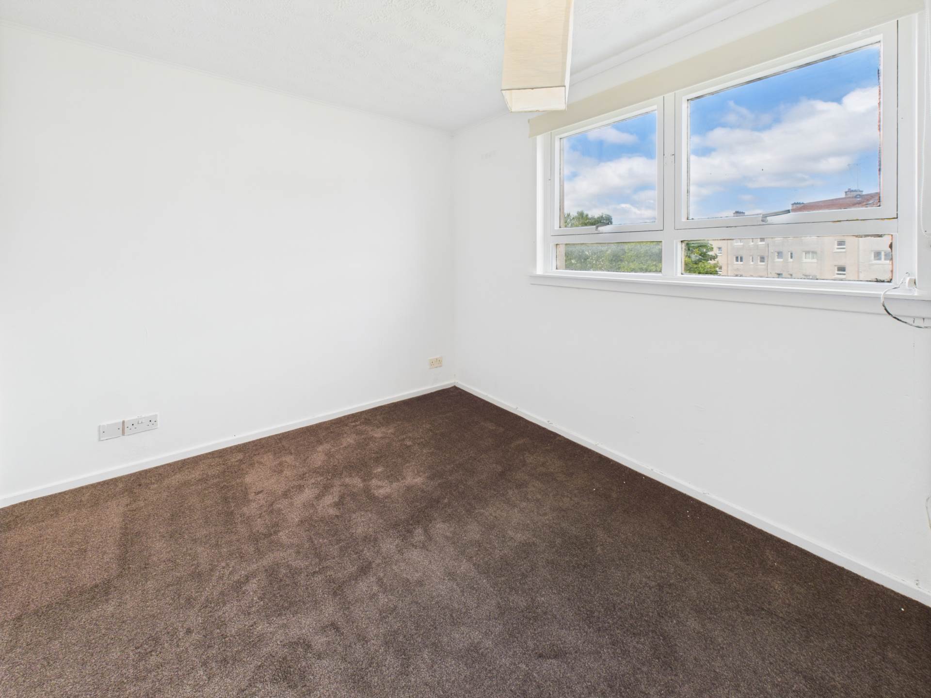 Additional Property Image 2 bedroom Flat for sale in Glasgow 9