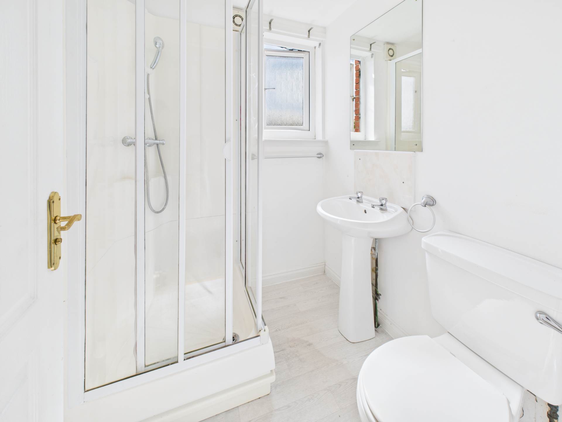 Additional Property Image 2 bedroom Flat for sale in Glasgow 12