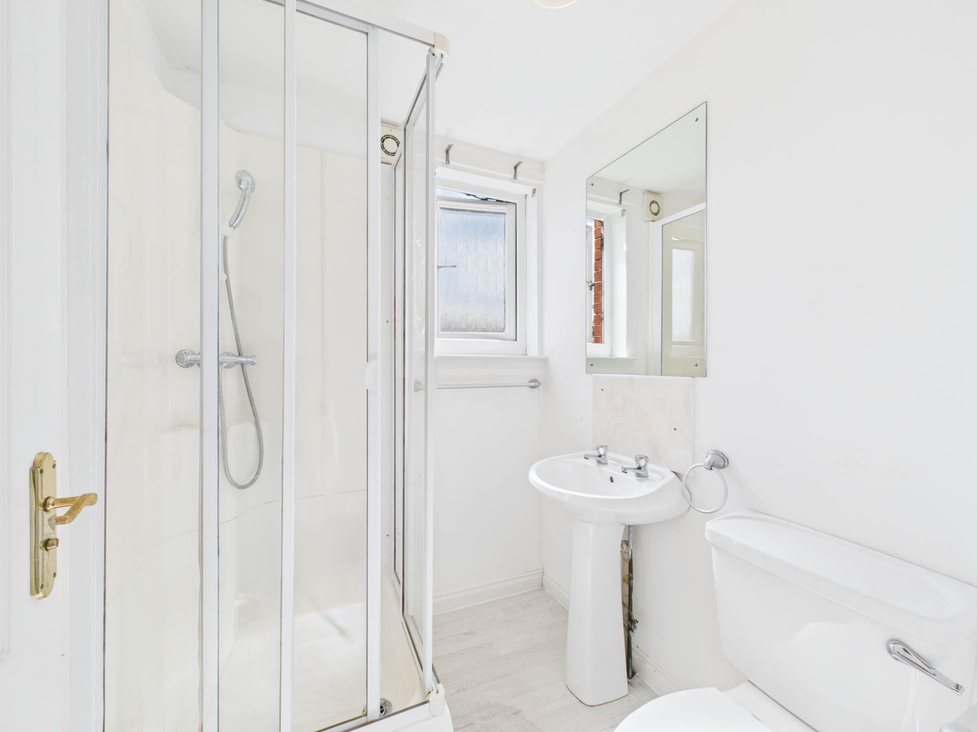 Additional Property Image 2 bedroom Flat for sale in Glasgow 17