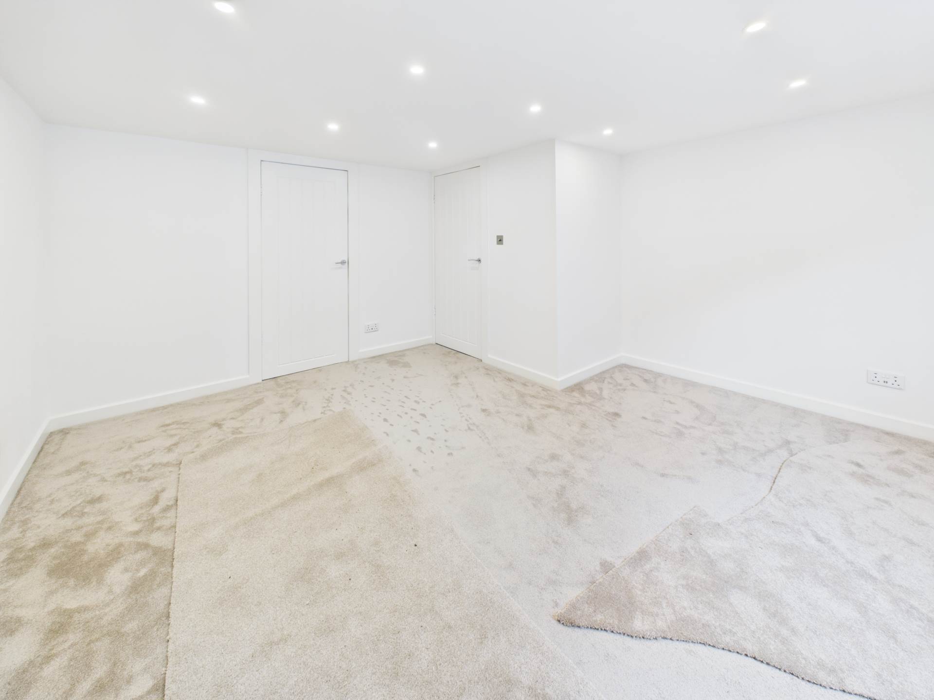 Additional Property Image 4 bedroom Detached for sale in Glasgow 17