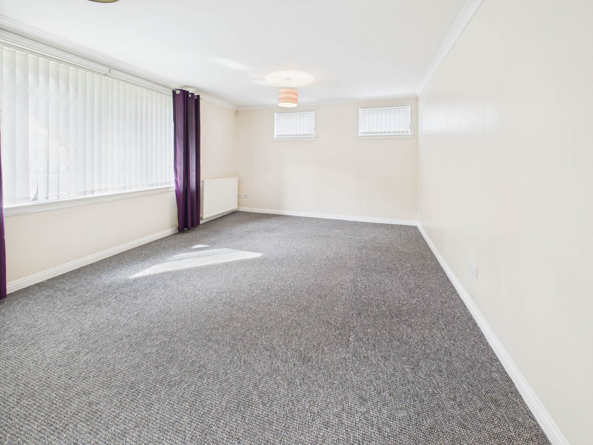 Additional Property Image 2 bedroom Flat to rent in Renfrew 4