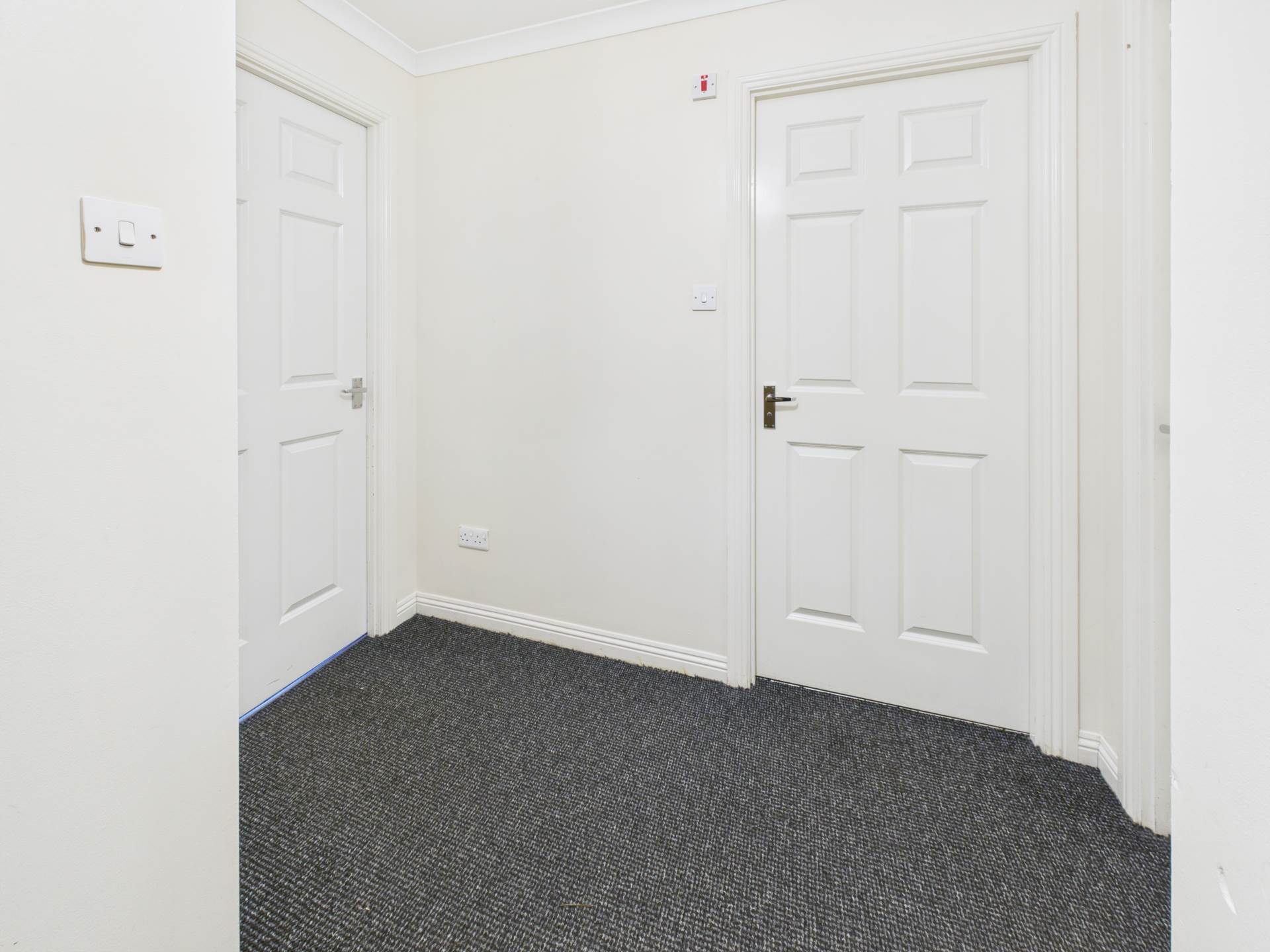 Additional Property Image 2 bedroom Flat to rent in Renfrew 9