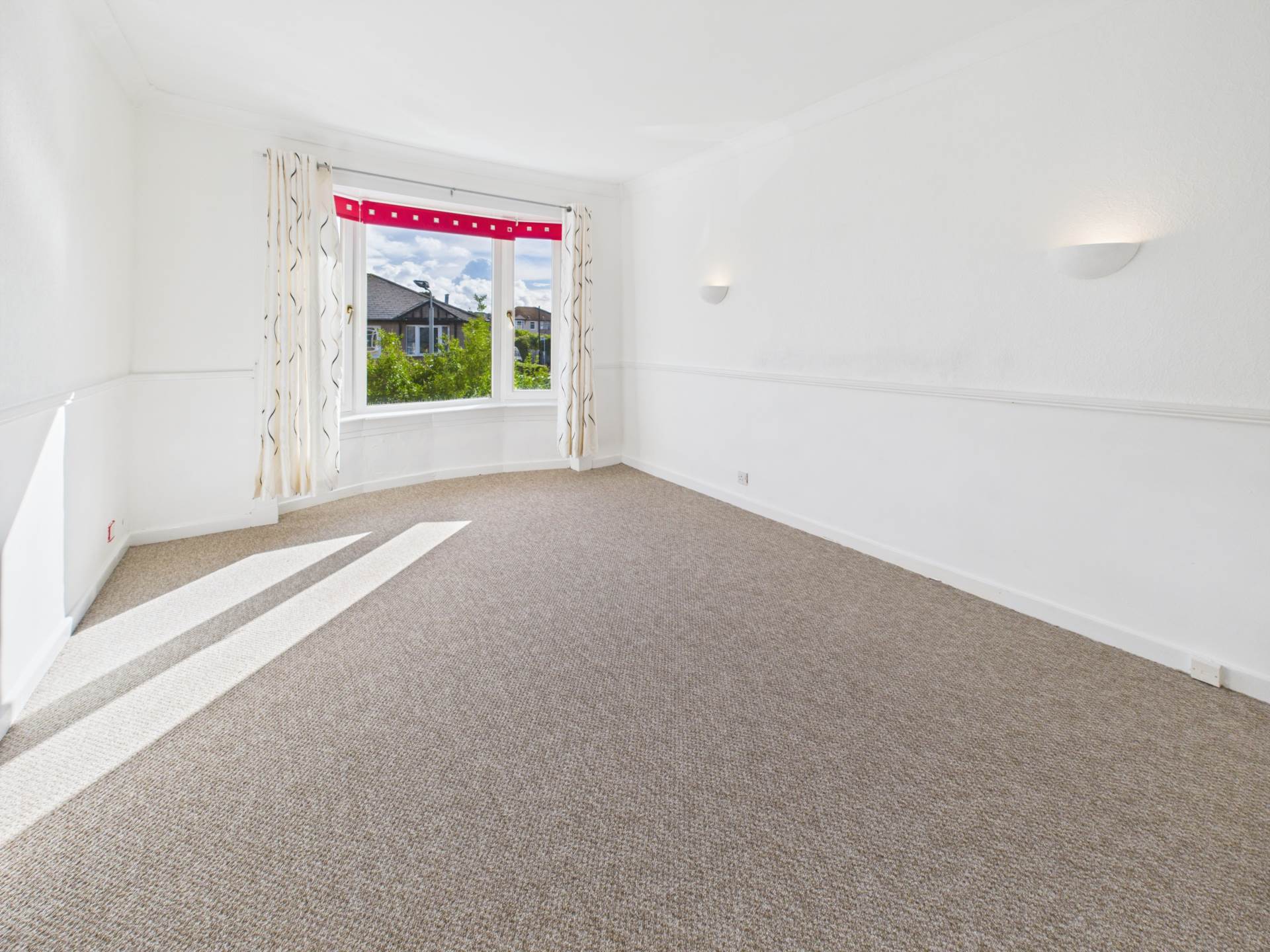 Additional Property Image 3 bedroom Flat to rent in Glasgow 3