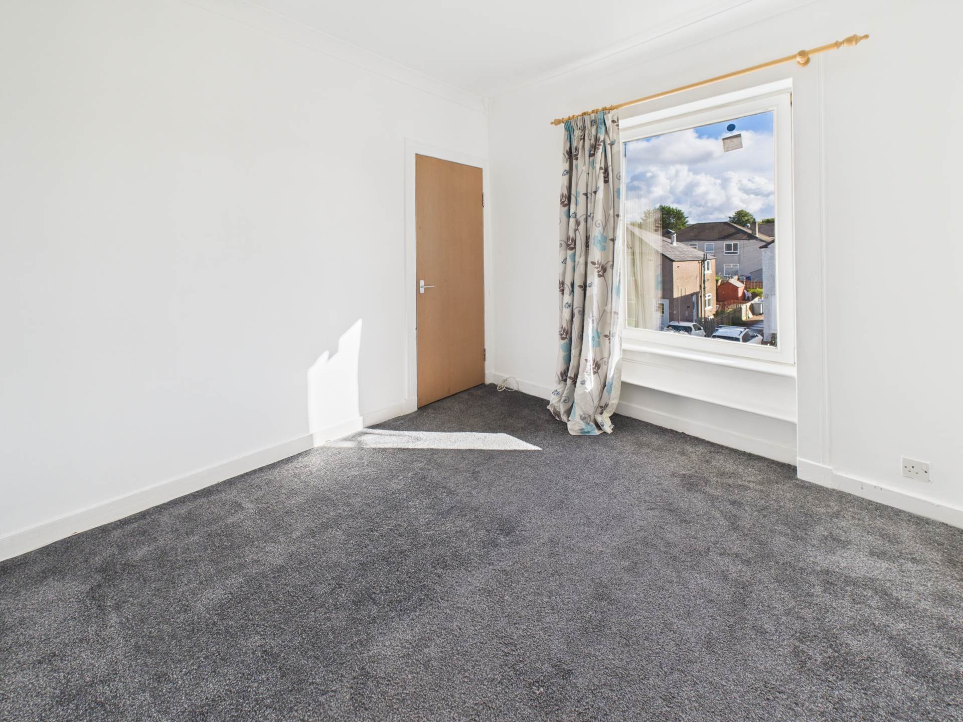 Additional Property Image 3 bedroom Flat to rent in Glasgow 7