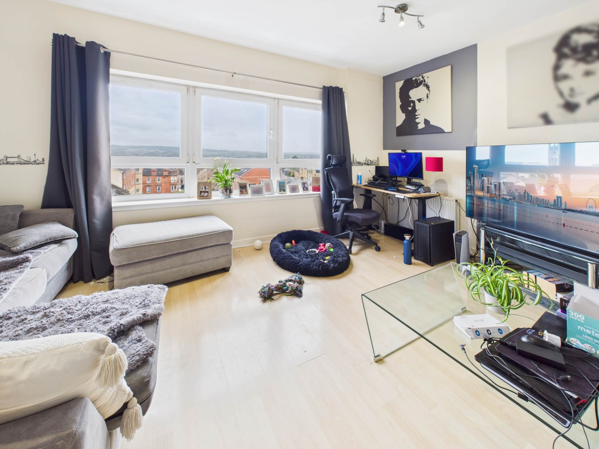Additional Property Image 2 bedroom Flat for sale in Glasgow 3