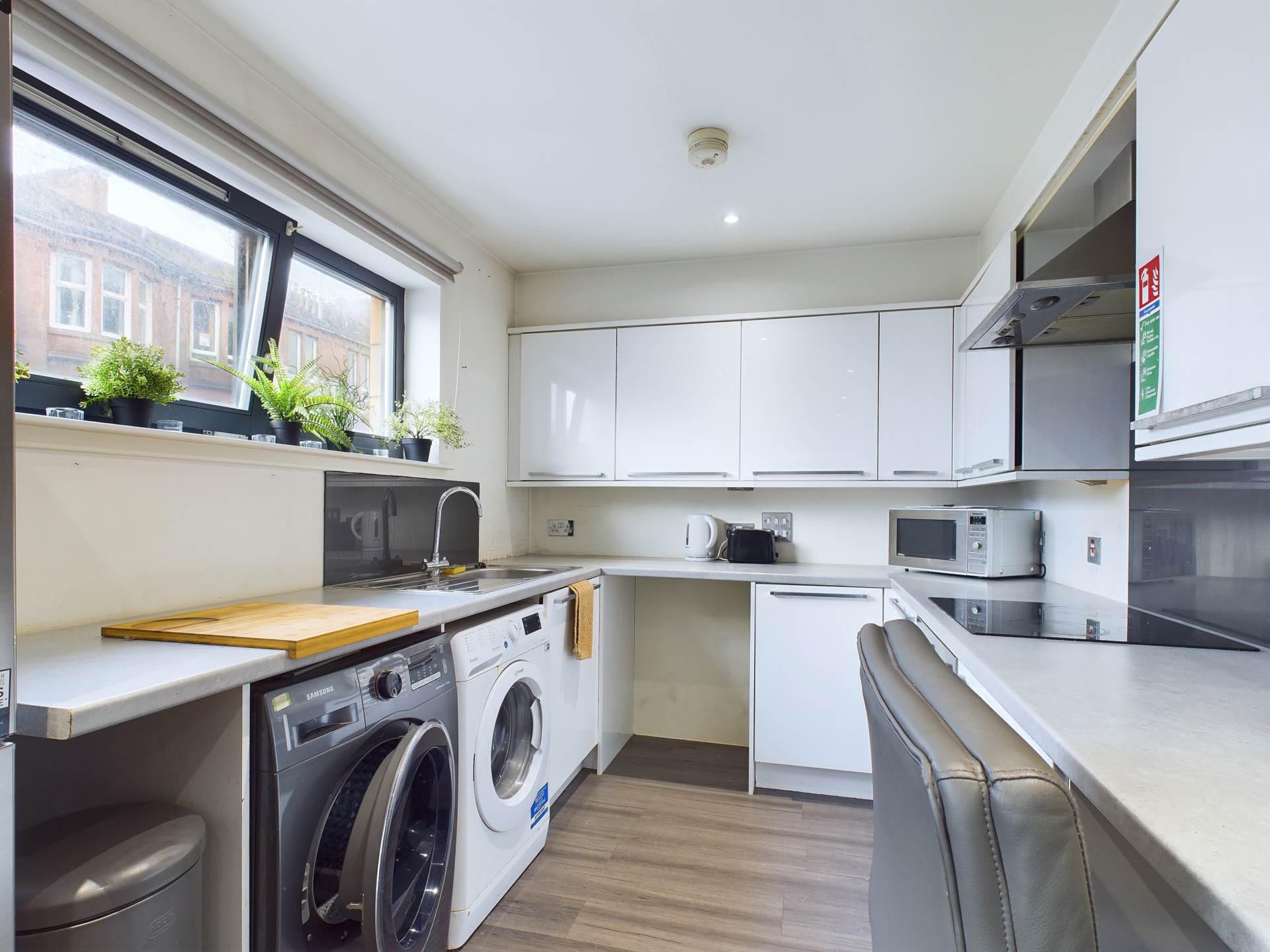 Additional Property Image 2 bedroom Flat for sale in Glasgow 11