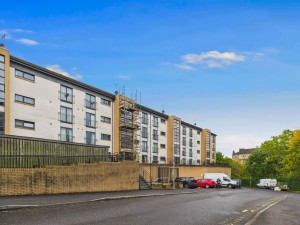 2 bedroom Flat for sale in Glasgow