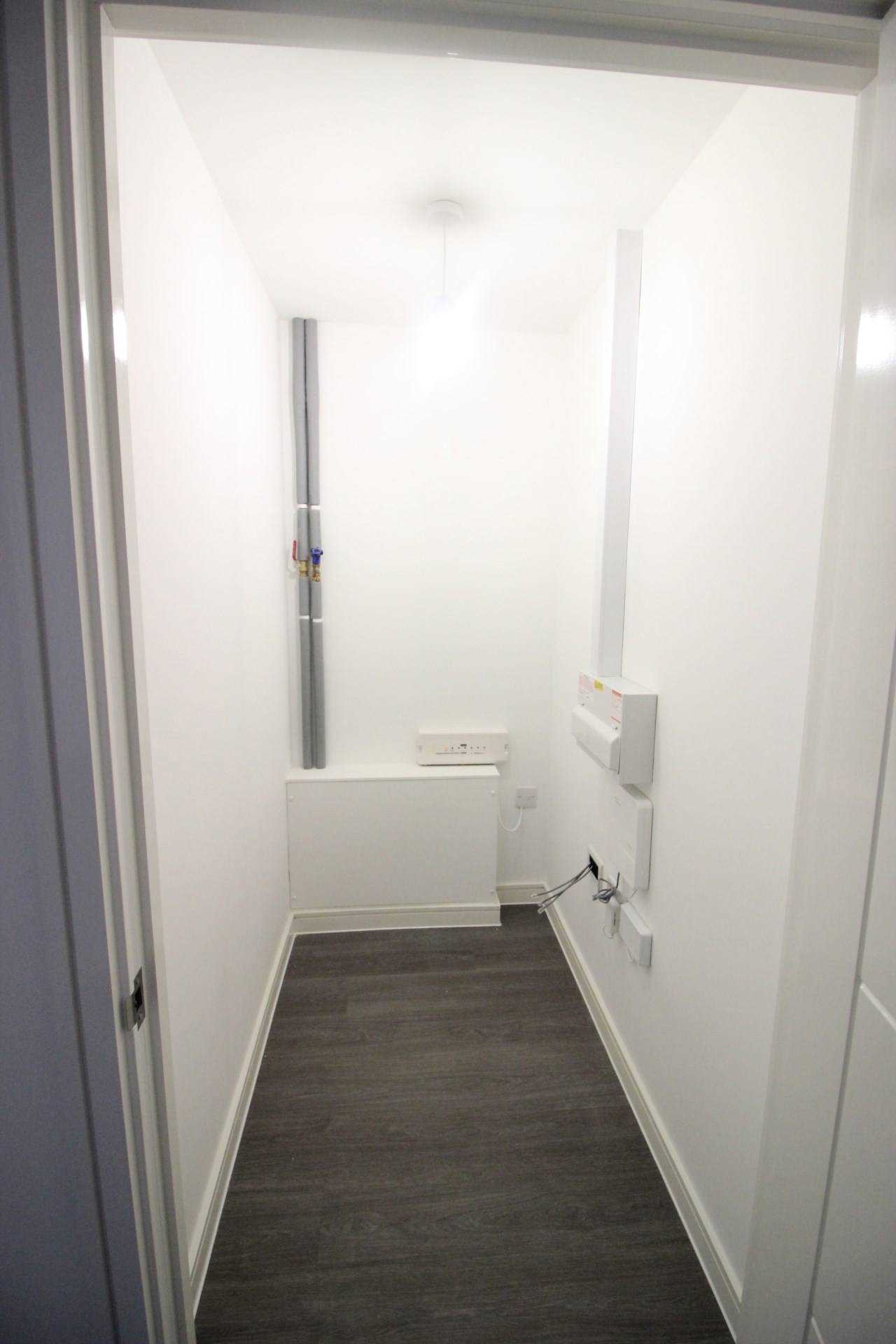 Additional Property Image 2 bedroom Apartment to rent in London 13