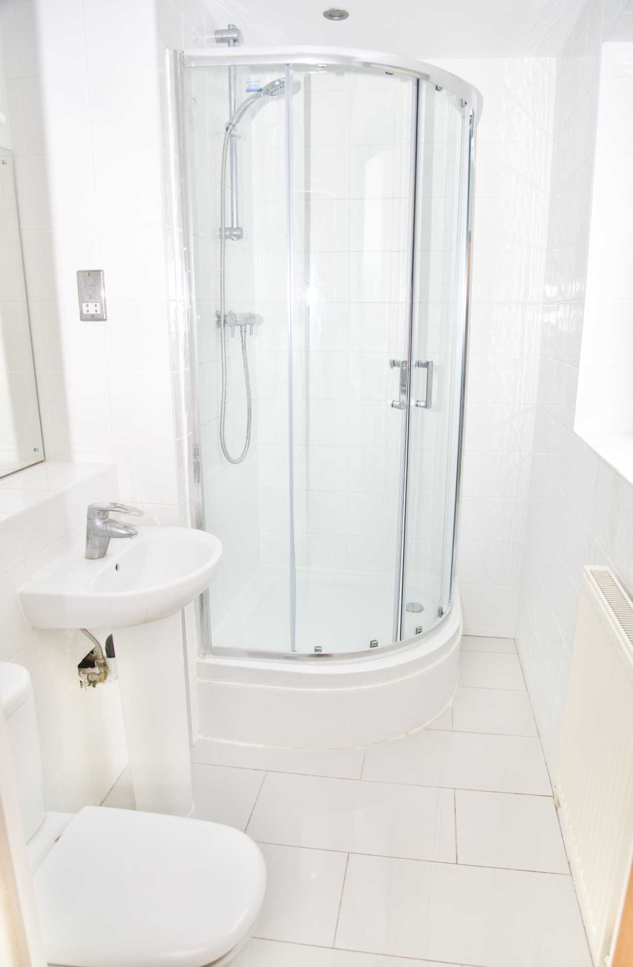 Additional Property Image 2 bedroom Apartment for sale in London 6