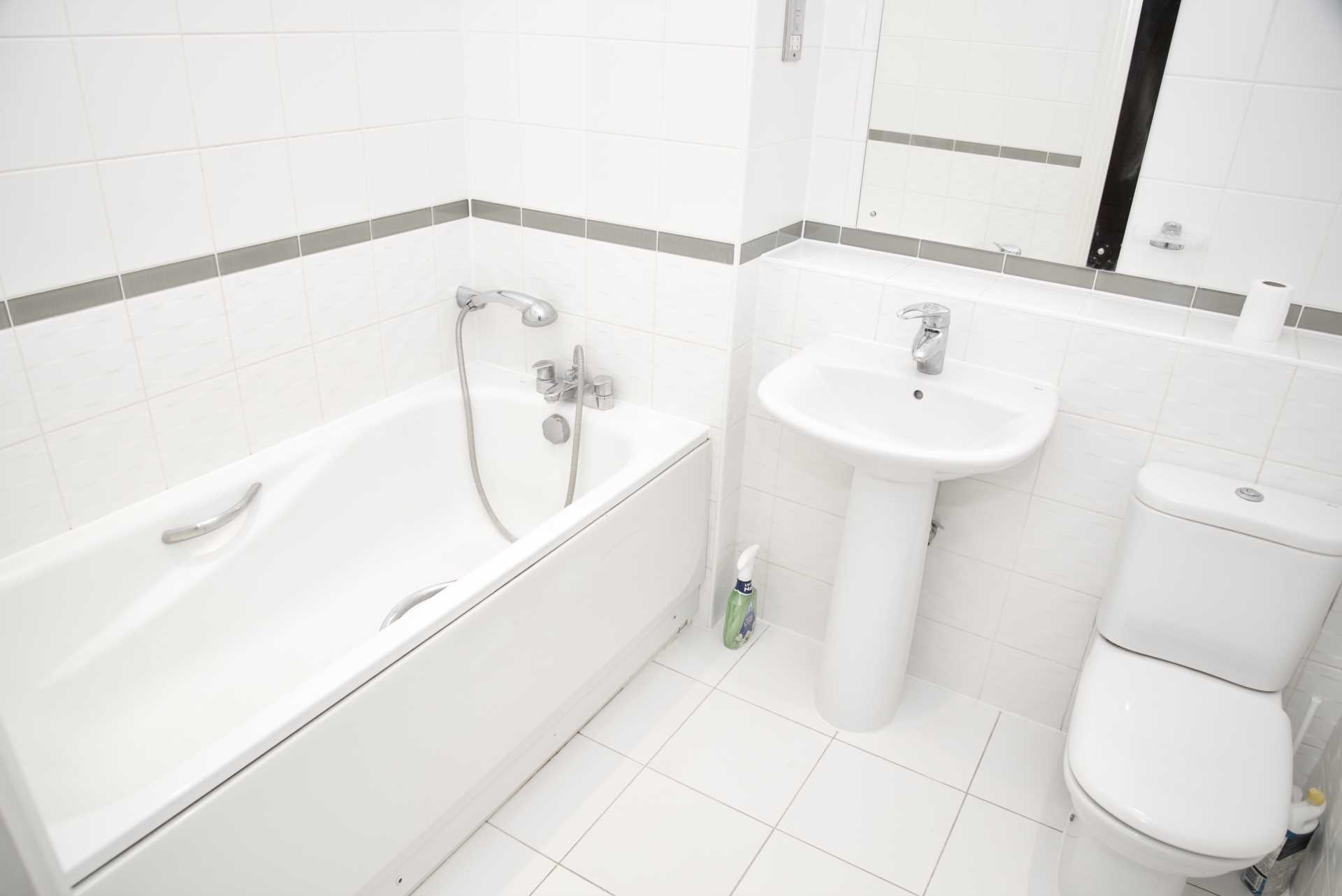 Additional Property Image 2 bedroom Apartment for sale in London 7