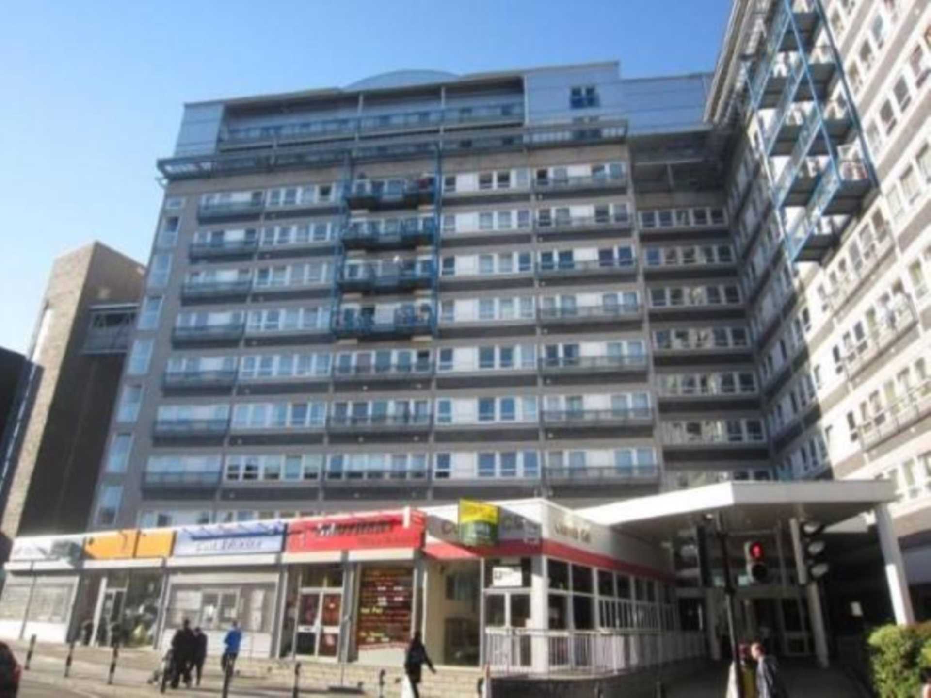 1 bedroom Apartment to rent in London