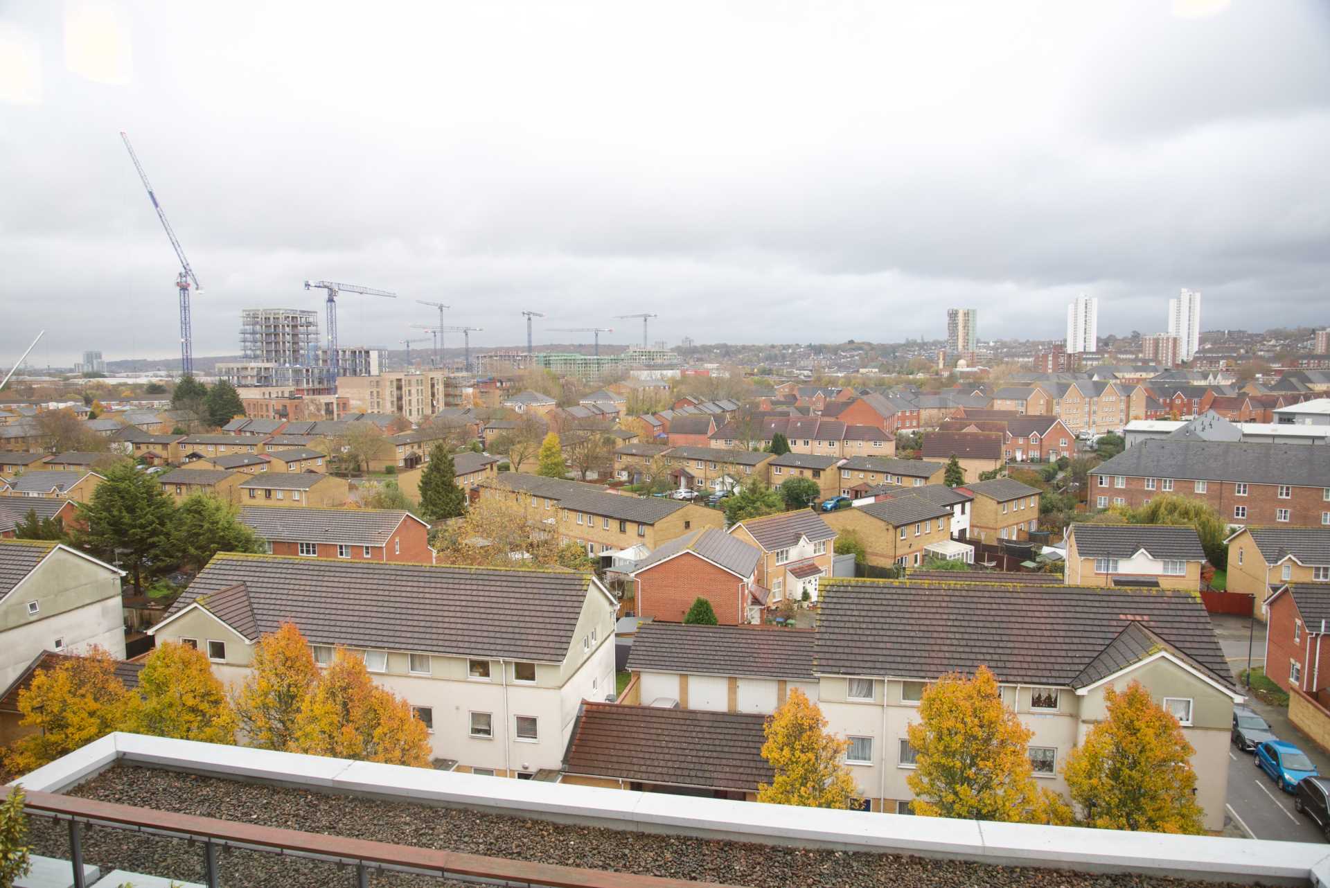 Additional Property Image 2 bedroom Apartment to rent in London 13