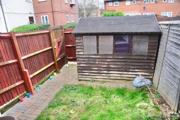 Additional Property Image 1 bedroom House for sale in London 10