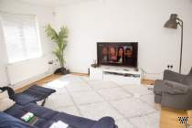 2 bedroom Apartment for sale in London