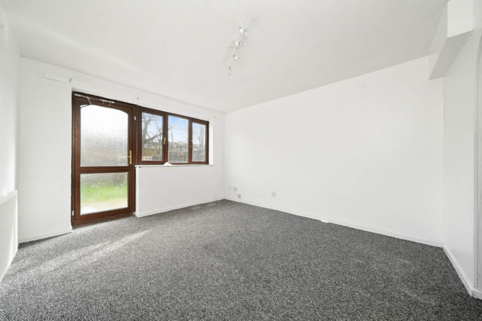 Additional Property Image 2 bedroom House for sale in London 5