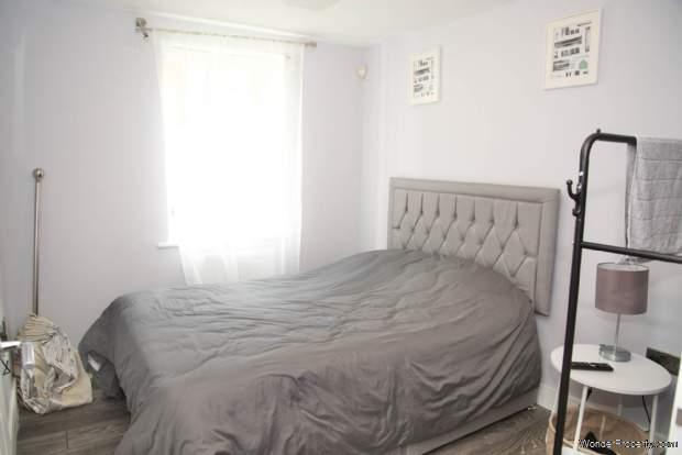 Additional Property Image 2 bedroom Apartment for sale in London 16