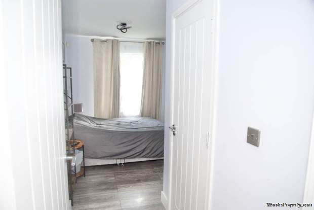 Additional Property Image 2 bedroom Apartment for sale in London 8
