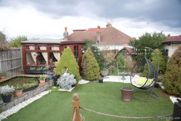 Additional Property Image 2 bedroom Bungalow for sale in Belvedere 17