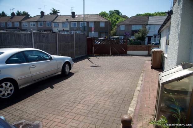 Additional Property Image 2 bedroom Bungalow for sale in Belvedere 11