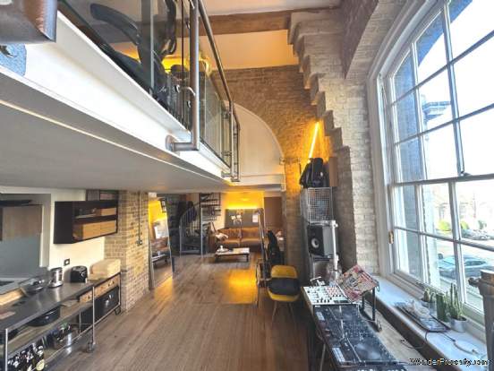 Additional Property Image 2 bedroom Apartment for sale in London 15